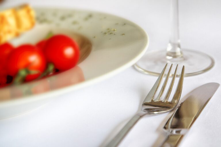 How to Eat Healthy Without Giving Up Taste